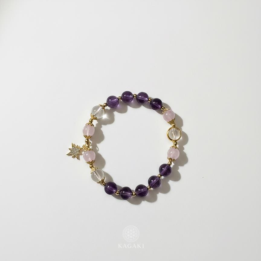 KAGAKI amethyst clear quartz star bracelet in amethyst purple and white quartz, scale on hand, for meditation and daily intention