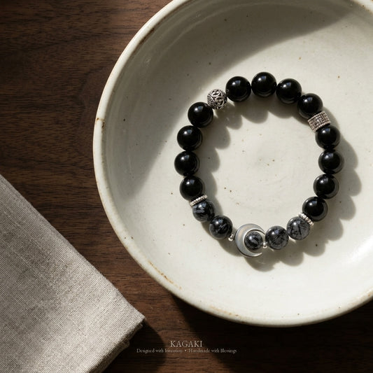 KAGAKI Nocturne black onyx silver crescent moon bracelet, product view, handmade black onyx bracelet