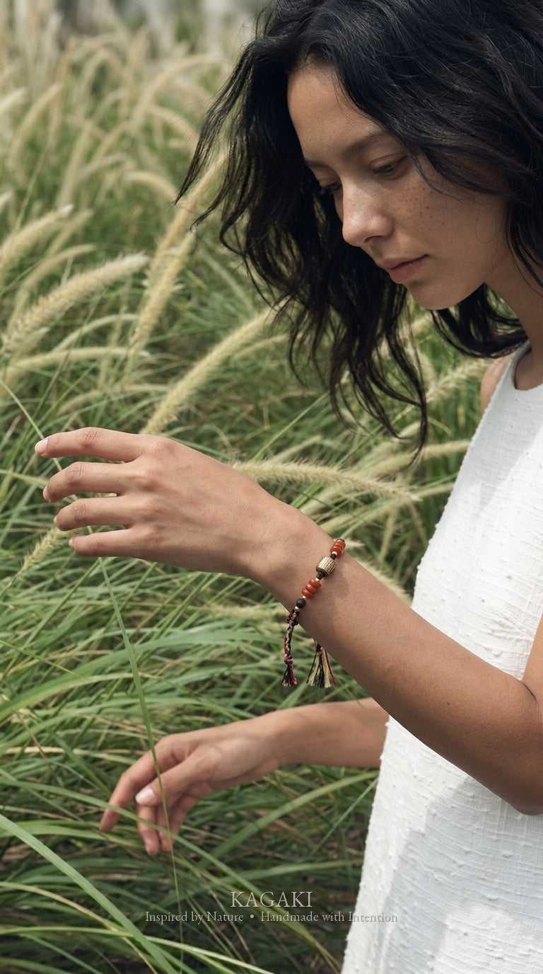 KAGAKI Incense agarwood red agate braided bracelet, product view, handmade agarwood bracelet