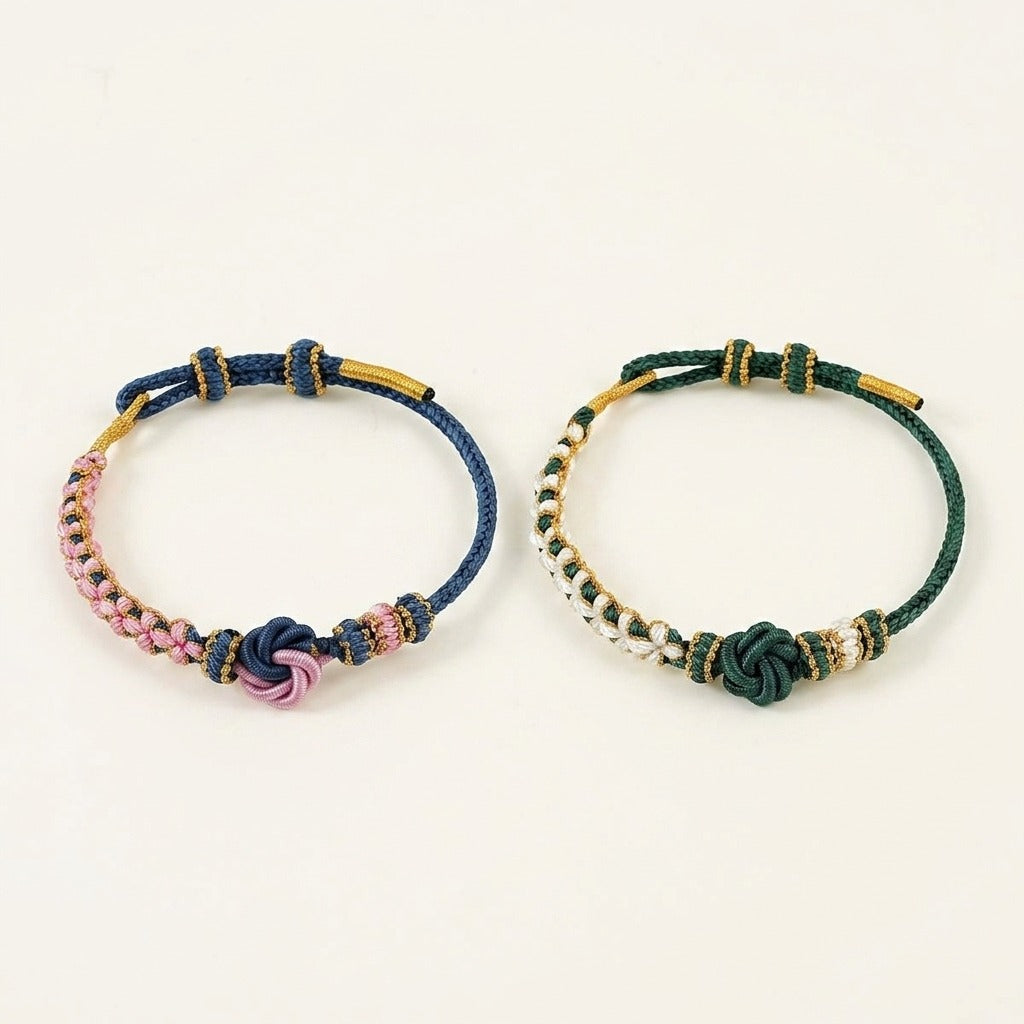 KAGAKI handmade infinity flower knot cord bracelet — Garland – 環 — — — primary-listing-overview (14/14)