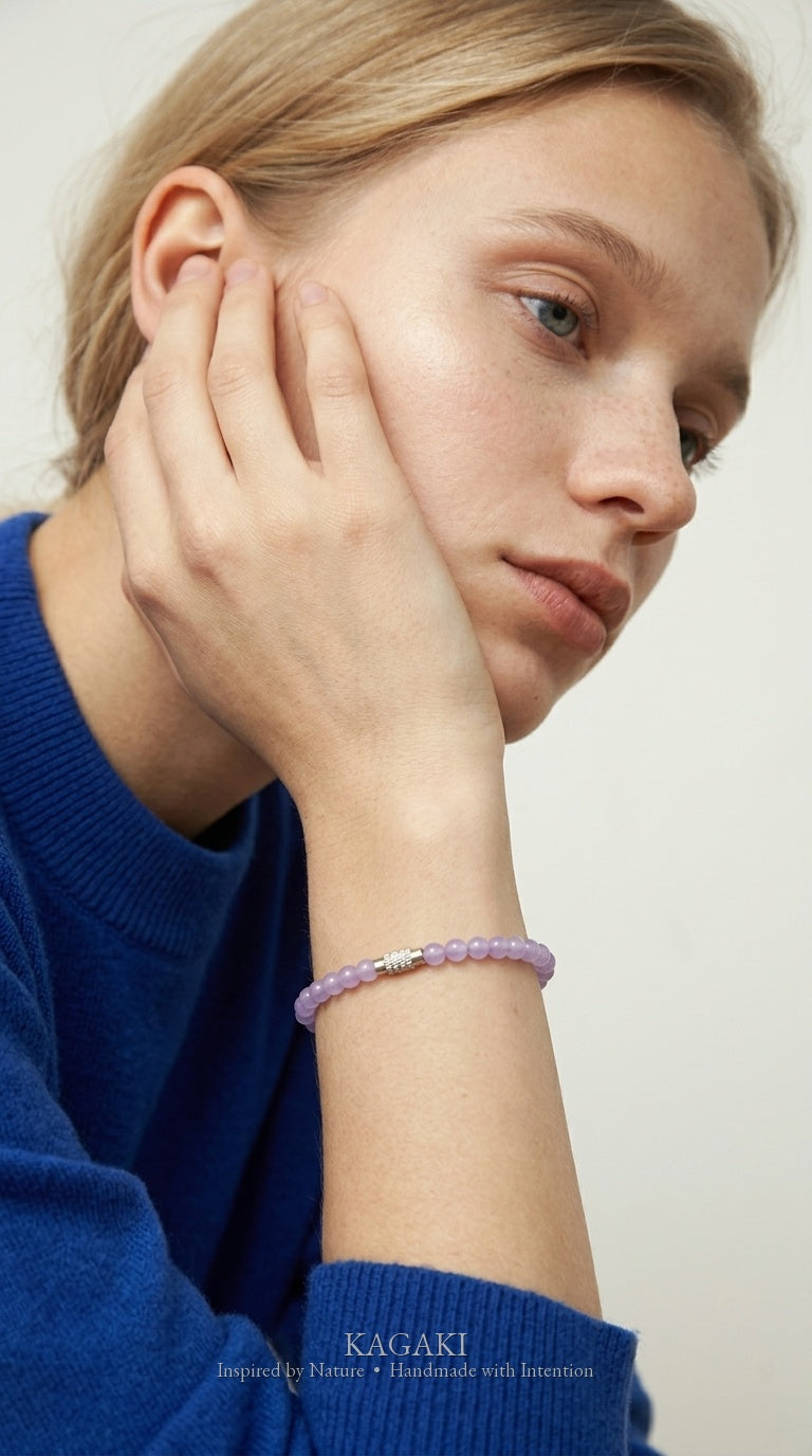 KAGAKI Pastel lavender jade fine bead bracelet, worn view, handmade lavender jade bracelet