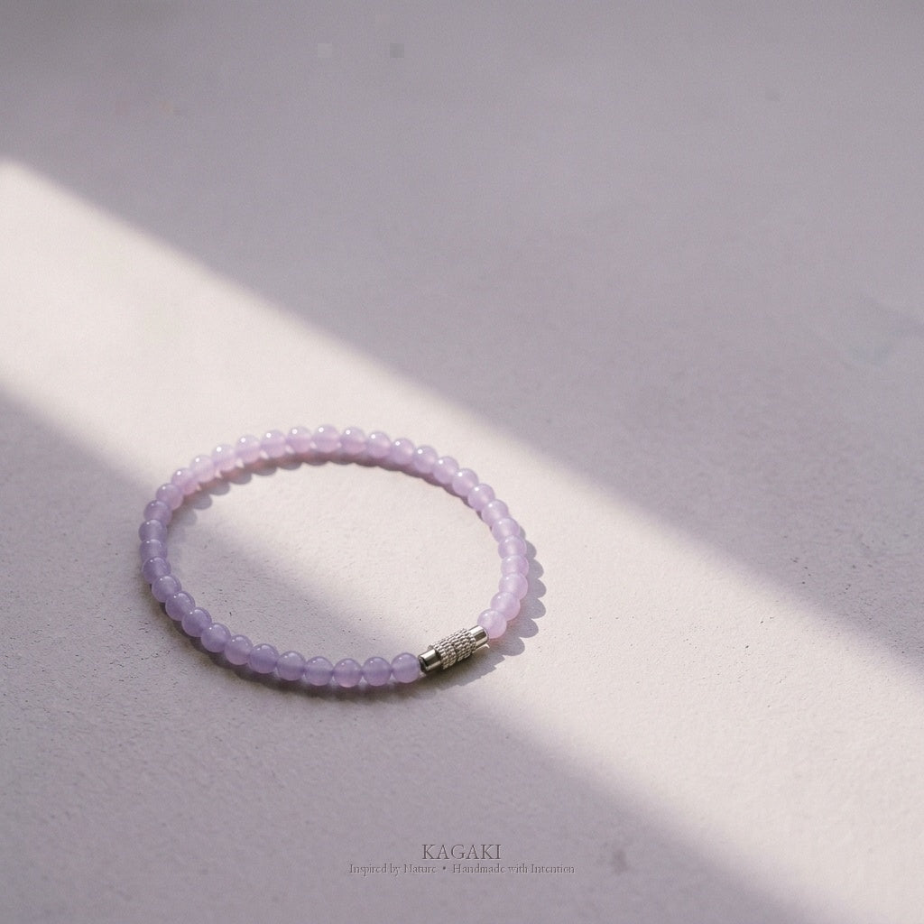 KAGAKI Pastel lavender jade fine bead bracelet, studio styled view, handmade lavender jade bracelet