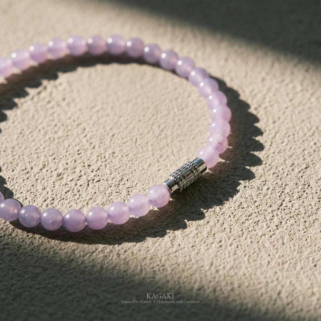 KAGAKI Pastel lavender jade fine bead bracelet, studio styled view, handmade lavender jade bracelet