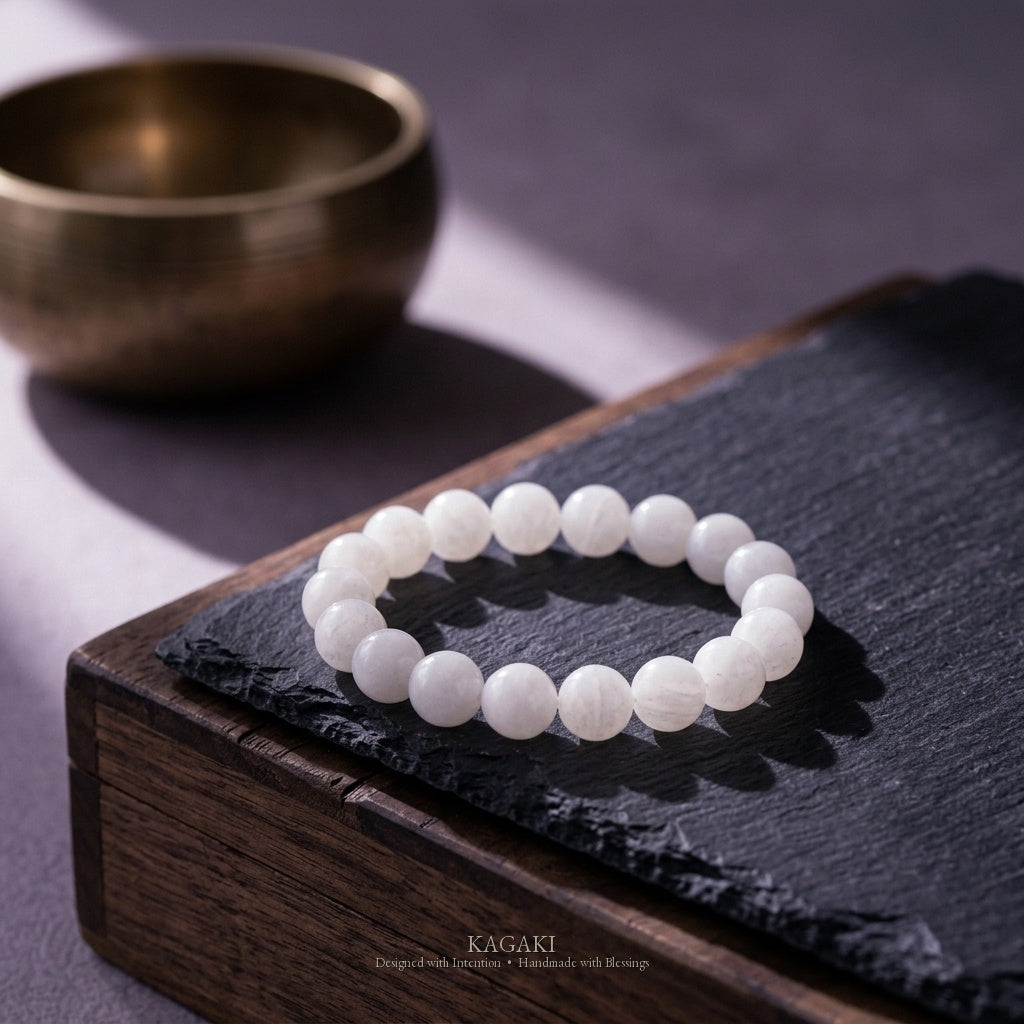 KAGAKI Snow white jade beaded stretch bracelet, product view, handmade white jade bracelet
