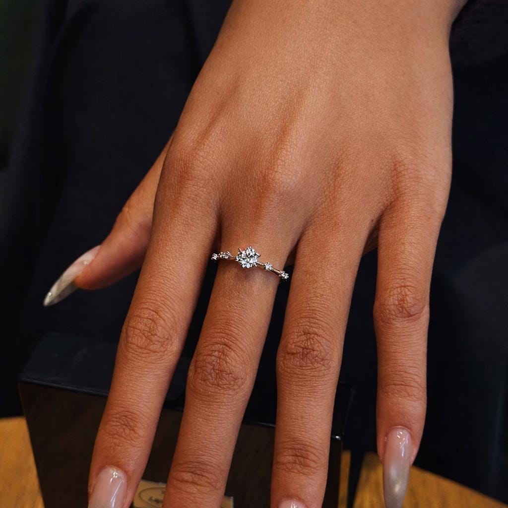 KAGAKI lab grown diamond promise ring in rhodium silver with lab-grown diamond, stone detail, for daily wear and gifting