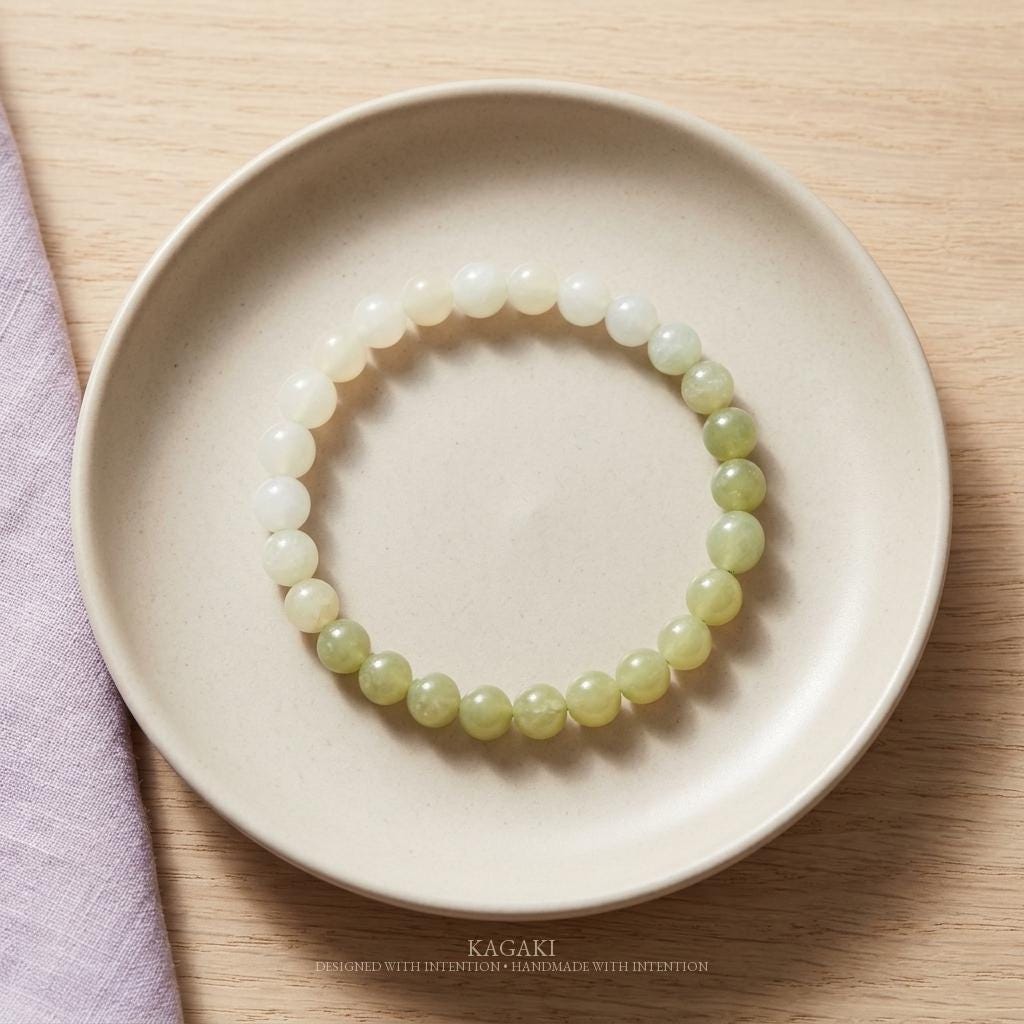 KAGAKI natural green jade beaded bracelet in gradient green jade, bead detail, for meditation and daily intention