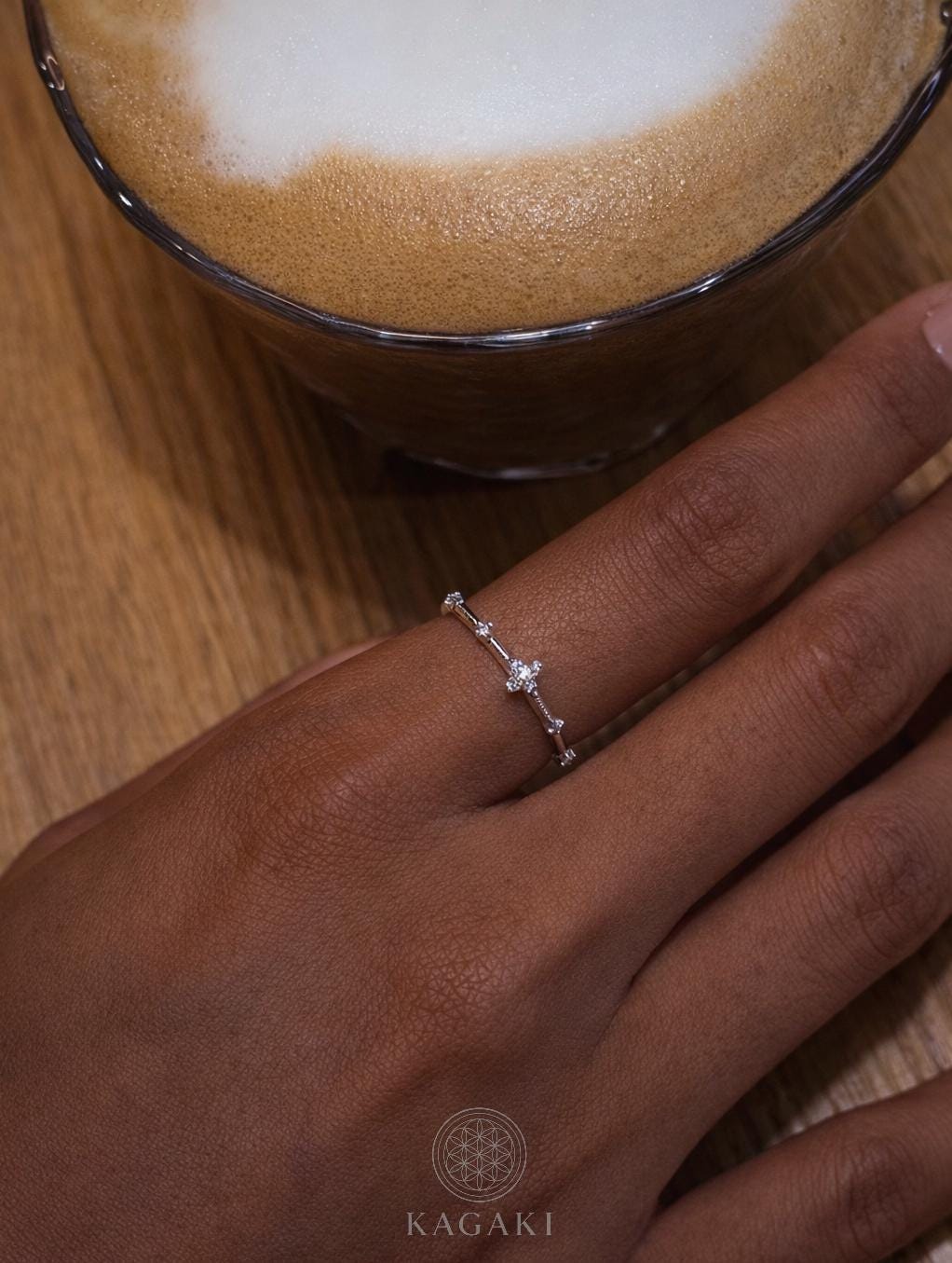 KAGAKI sterling silver clover diamond ring in sterling silver with diamond, close up, for daily wear and gifting